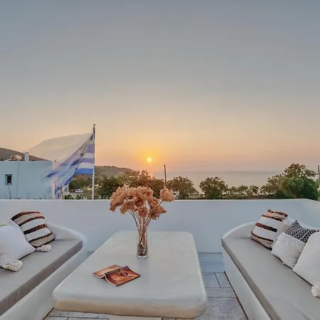 Yialos Villa Antiparos Town